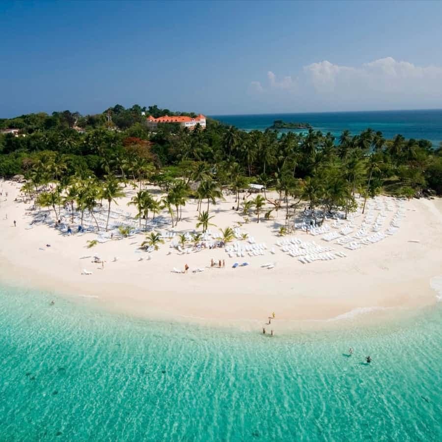 Samana Adventure: Cayo Levantado & El Limón Waterfall combo - Dominican Republic