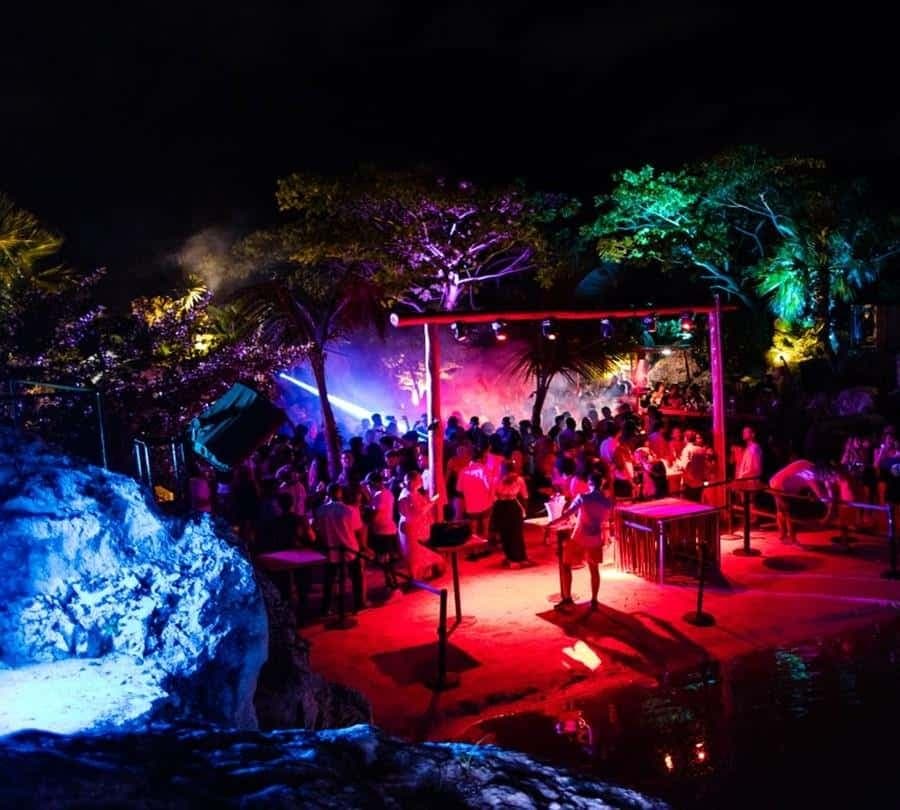 Punta Cana: Maroca Club Open Bar (Entry, Drinks & Transfers) - Dominican Republic