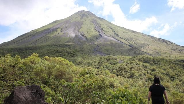 La Fortuna Waterfall: Arenal Volcano and Hanging Bridges - Dominican Republic