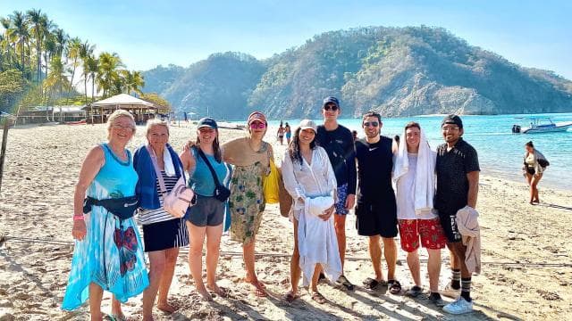 From Jacó: Isla Tortuga Small-group Adventure Tour - Dominican Republic