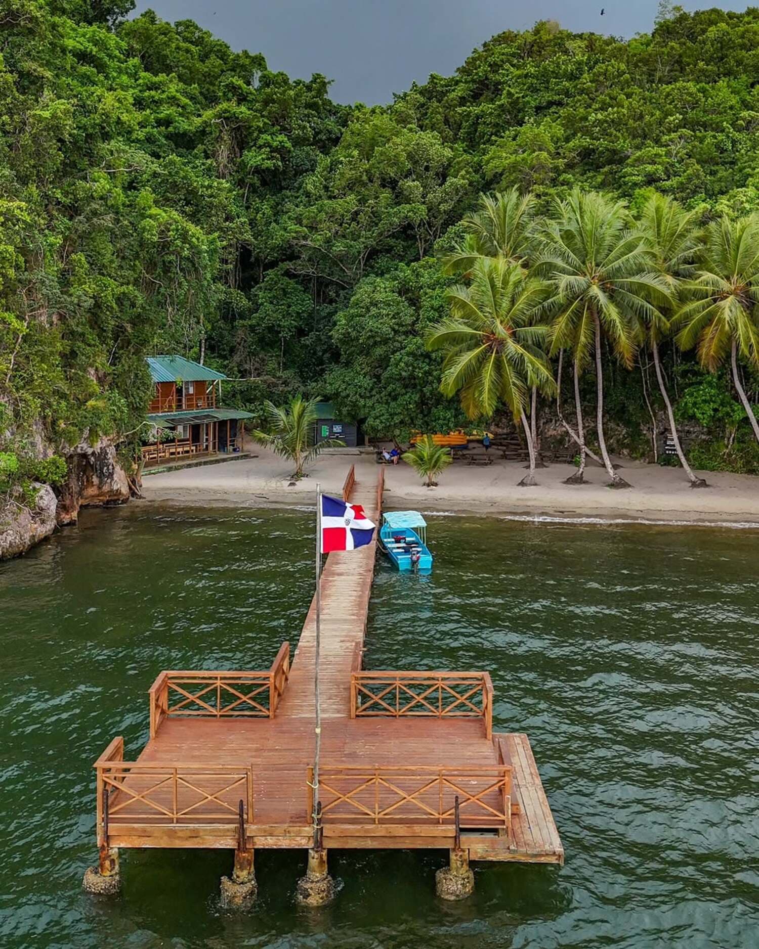 Punta Cana to Los Haitises Tour + Cayo Levantado & Montaña Redonda - Caribbean